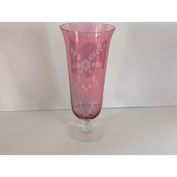 Vintage Cranberry Pink Etched Glass Vase With Floral Design & Clear Pedestal Bas - Picture 5 of 6